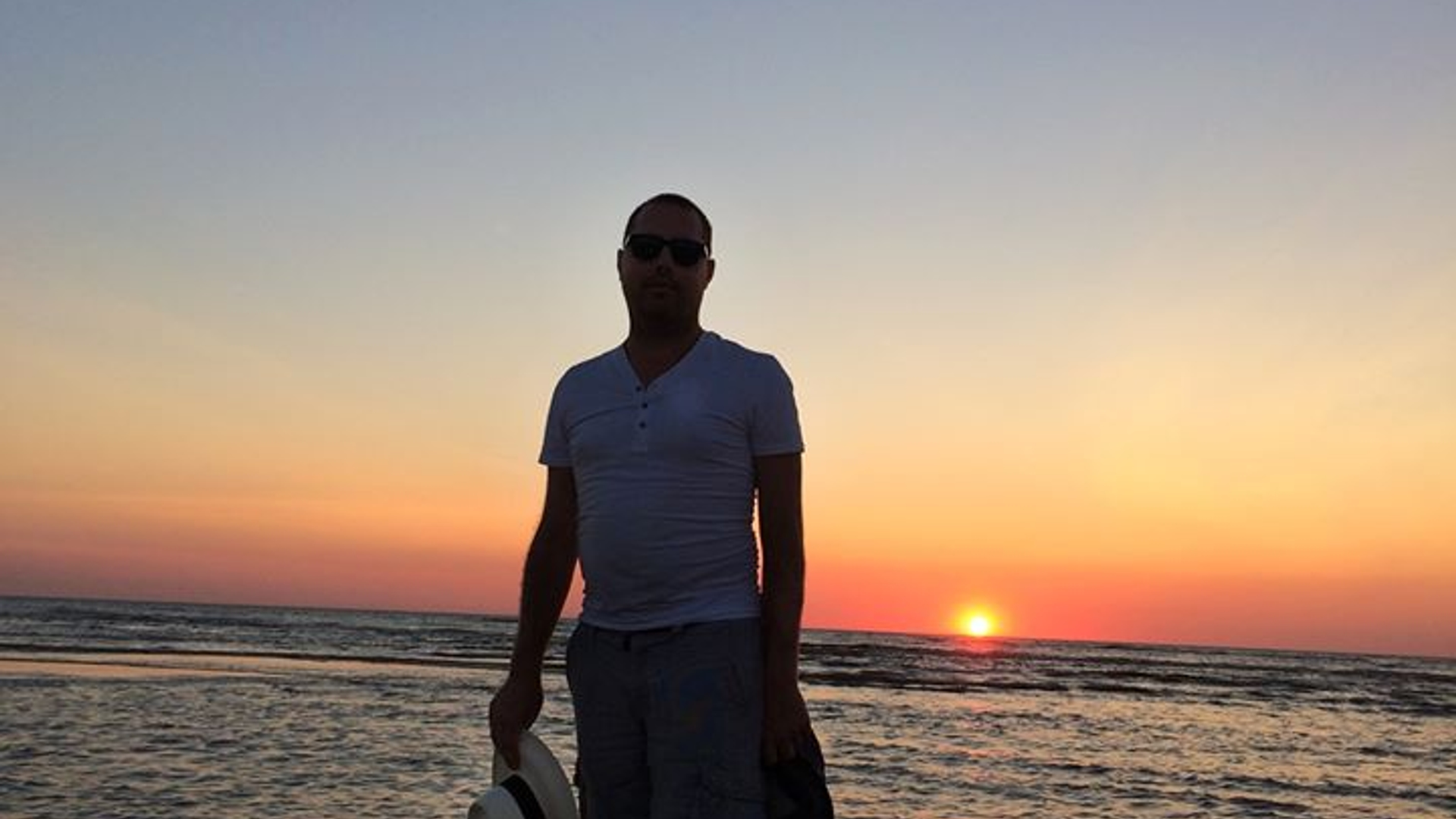 10301277_1460044504250850_3543915680429484532_n